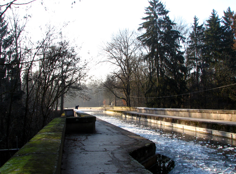 Schwarzach - Brückkanal