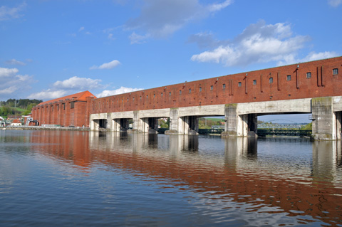 Donau - Kachlet-Staustufe