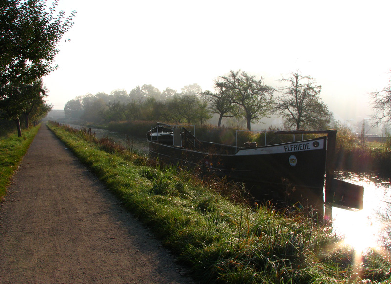 Treidelschiff Elfriede