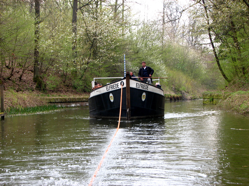 Treidelschiff Elfriede