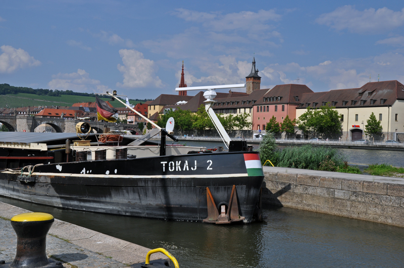 Staustufe/ Schleuse Würzburg - Main