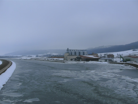 Main-Donau-Kanal - Schleuse Bachhausen