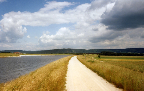 Main-Donau-Kanal - Schleuse Bachhausen