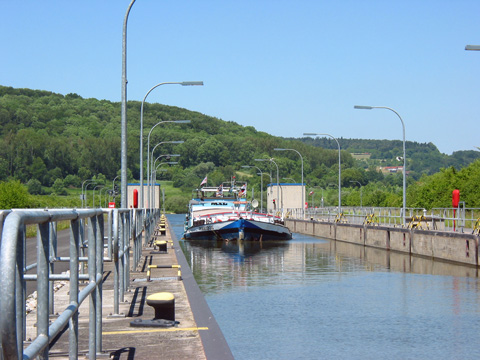 Main-Donau-Kanal - Schleuse Berching