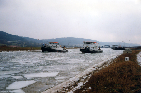 Main-Donau-Kanal - Schleuse Bachhausen