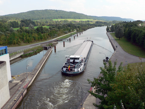 Main-Donau-Kanal - Schleuse Bachhausen