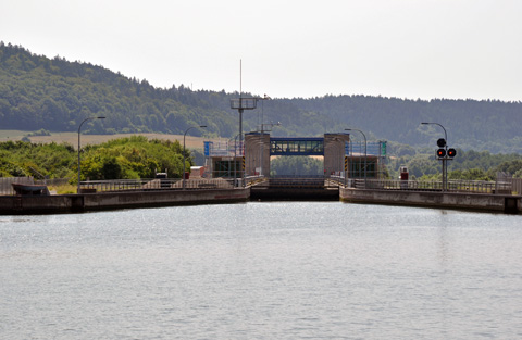 Main-Donau-Kanal - Schleuse Berching