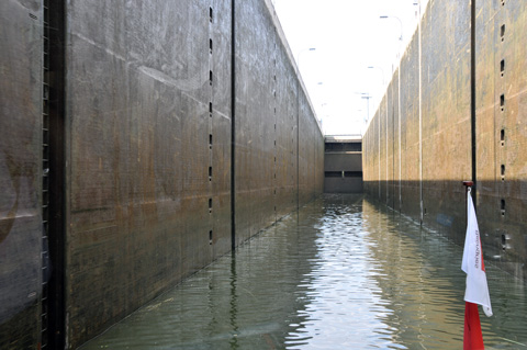 Main-Donau-Kanal - Schleuse Berching