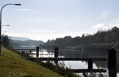 Main-Donau-Kanal - Schleuse Dietfurt - Haltung Berching-Beilngries