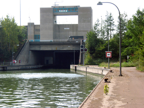 Main-Donau-Kanal - Schleuse Eibach