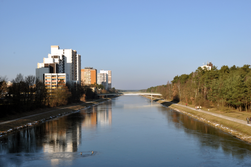 Schleuse Erlangen - Haltung