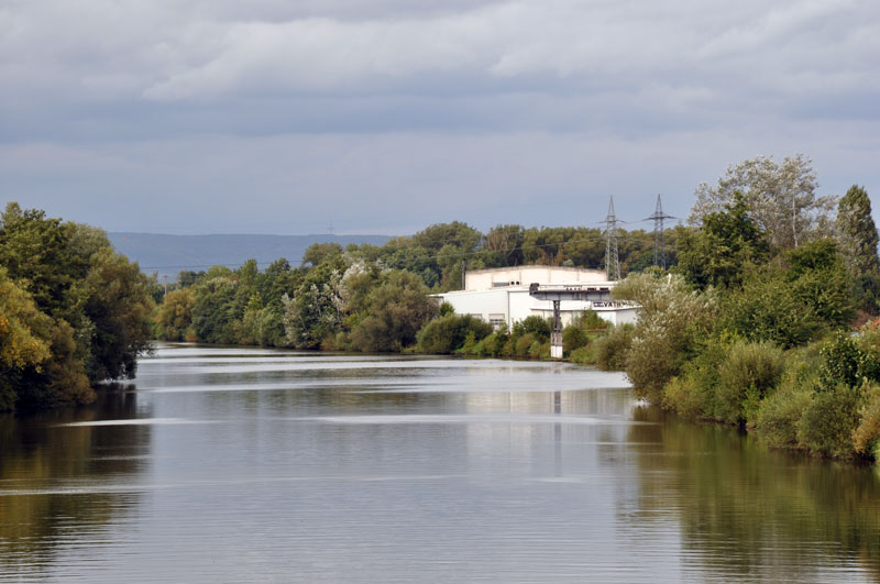 Schleuse Forchheim - Eisenbahnbrücke