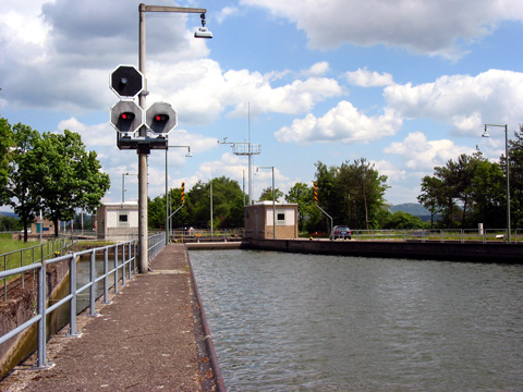 Main-Donau-Kanal - Schleuse Hausen