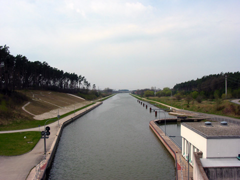 Main-Donau-Kanal - Schleuse Hilpoltstein