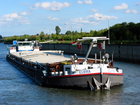 Main-Donau-Kanal - Schleuse Kelheim