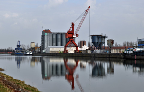 Main-Donau-Kanal - Schleuse Kriegenbrunn