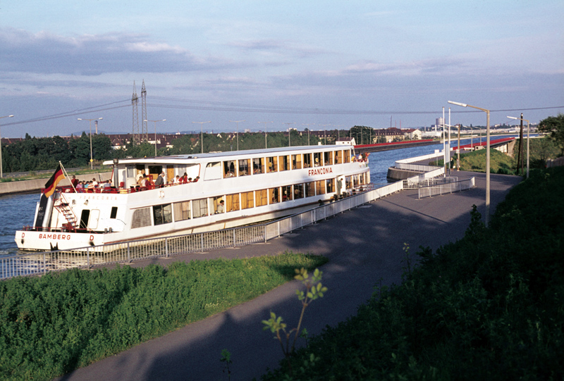 Main-Donau-Kanal - Schleuse Kriegenbrunn