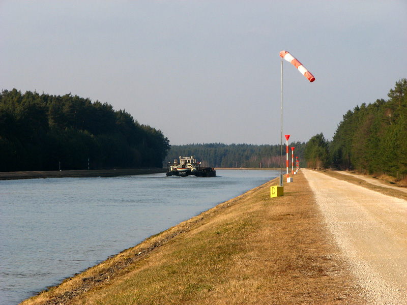 Main-Donau-Kanal - Lände Roth