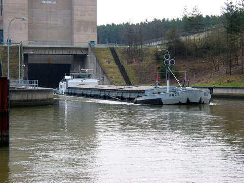 Main-Donau-Kanal - Schleuse Leerstetten