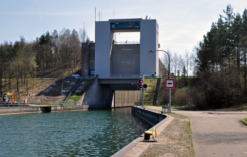 Main-Donau-Kanal - Schleuse Leerstetten