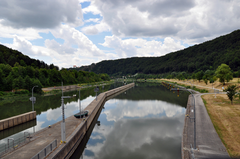 Main-Donau-Kanal - Schleuse/Staustufe Riedenburg