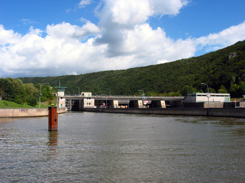 Main-Donau-Kanal - Schleuse/Staustufe Riedenburg