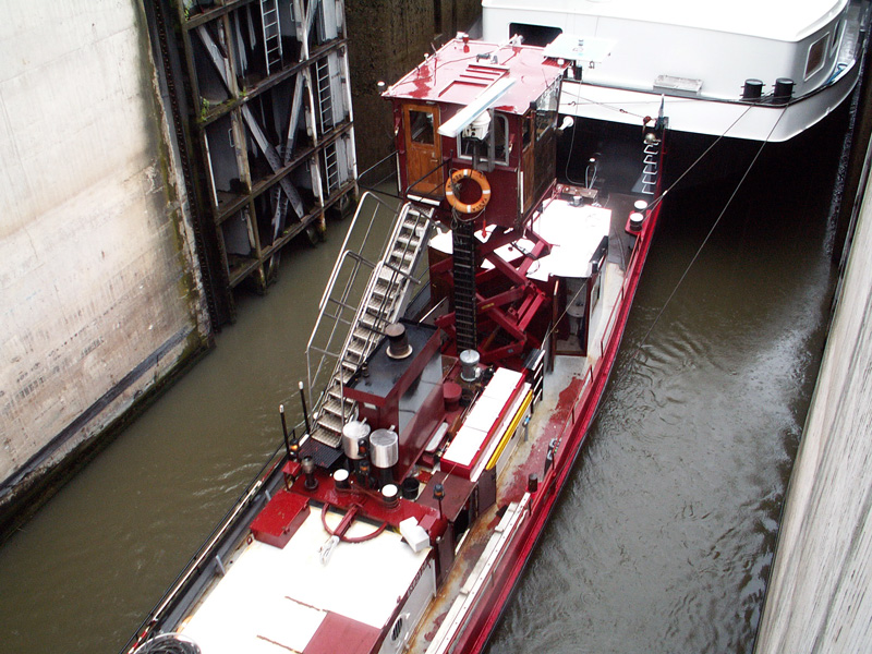 Main-Donau-Kanal - Schleuse / Staustufe Riedenburg