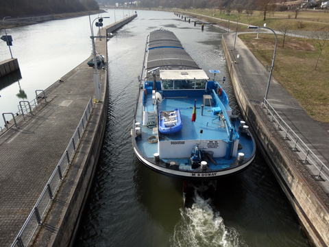 Main-Donau-Kanal - Schleuse Riedenburg