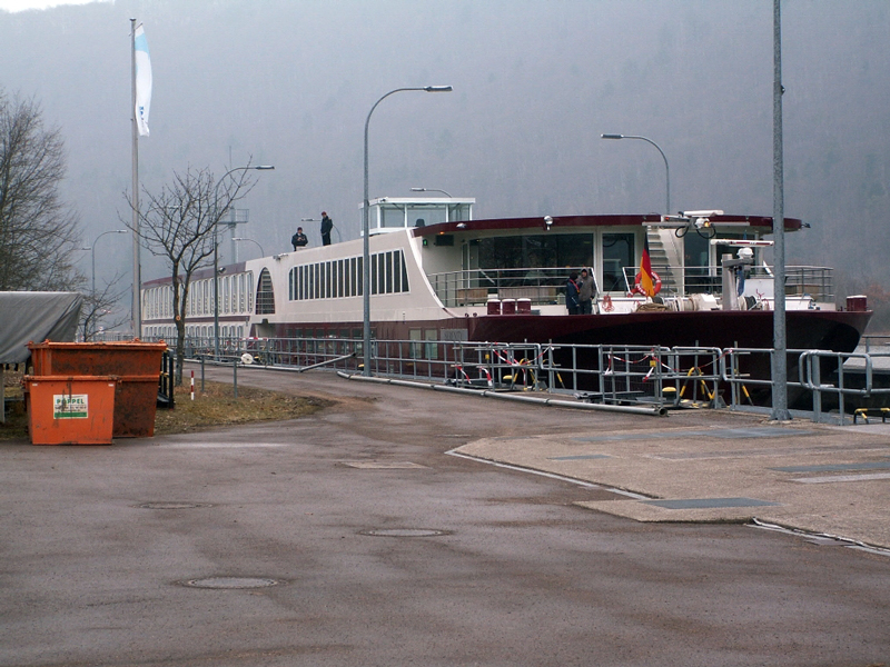 Main-Donau-Kanal - Schleuse / Staustufe Riedenburg