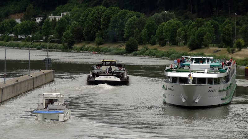 Main-Donau-Kanal - Schleuse / Staustufe Riedenburg