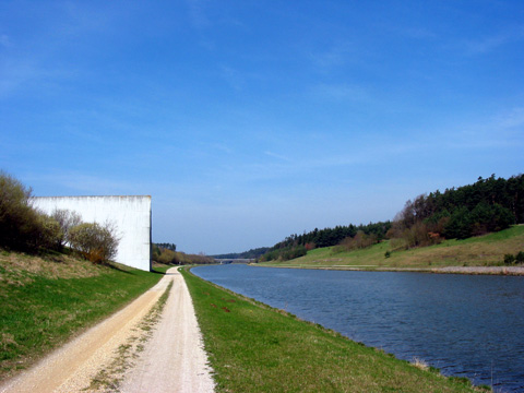 Scheitelhaltung Main-Donau-Kanal