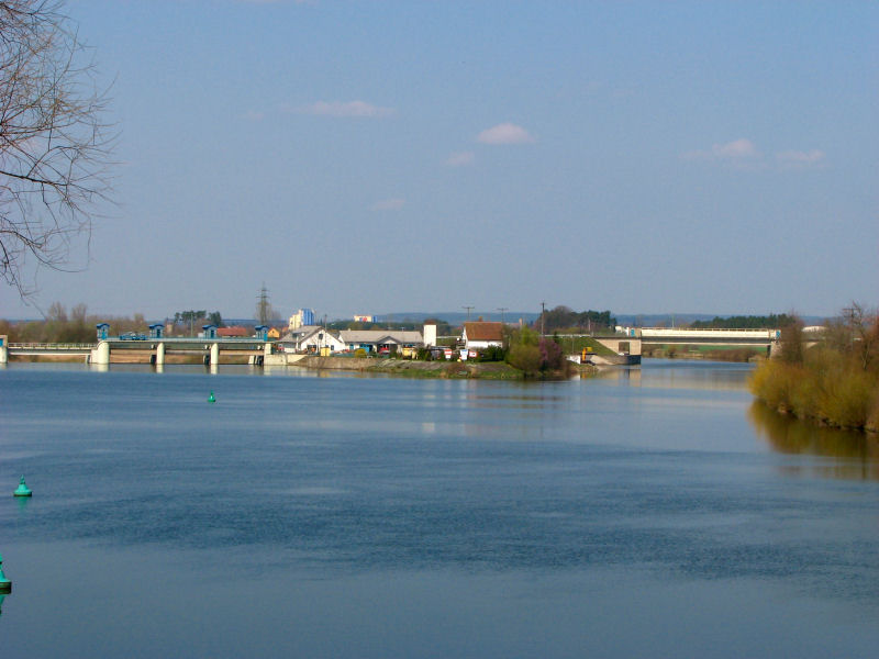 Schleuse Strullendorf - Brcke Neuses