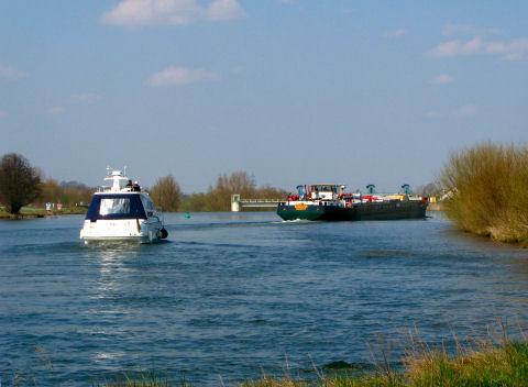 Schleuse Strullendorf - Brücke Neuses