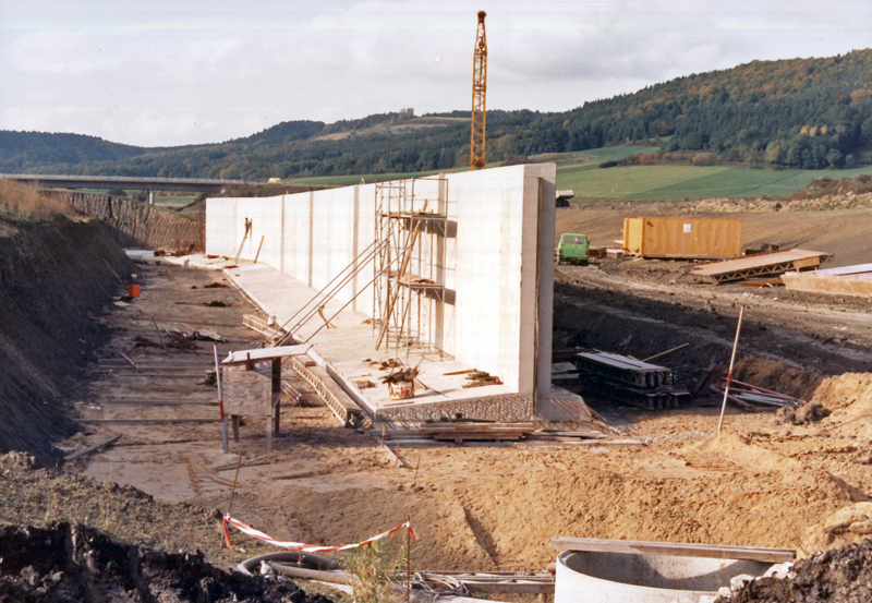 Main-Donau-Kanal - Schleuse Bachhausen