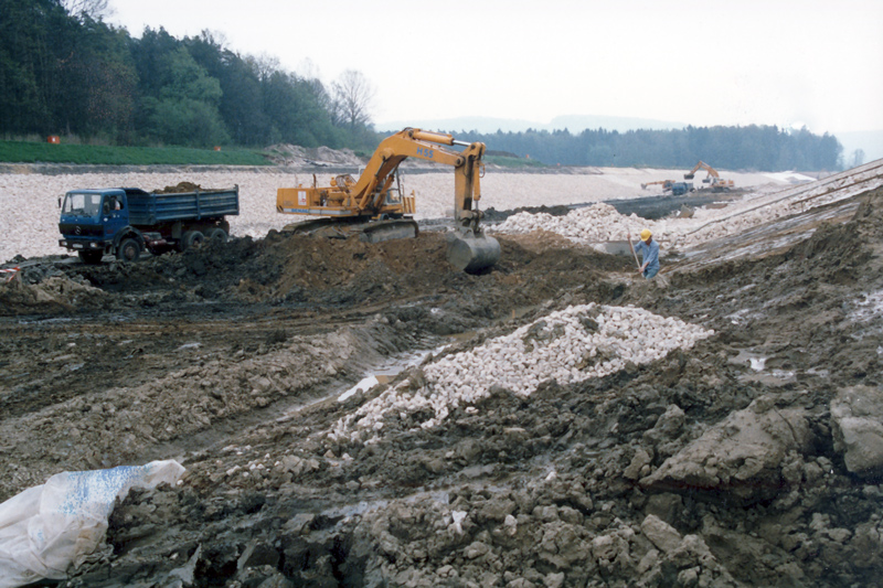 Main-Donau-Kanal - Schleuse Bachhausen