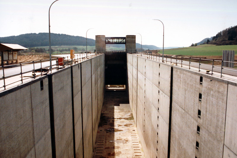 Main-Donau-Kanal - Schleuse Berching