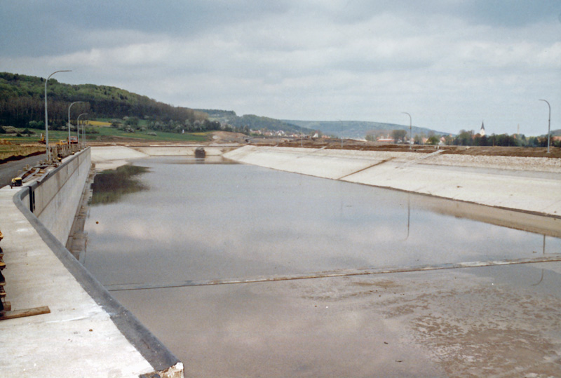 Main-Donau-Kanal - Schleuse Berching