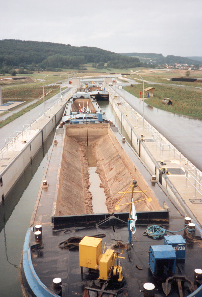 Main-Donau-Kanal - Schleuse Berching