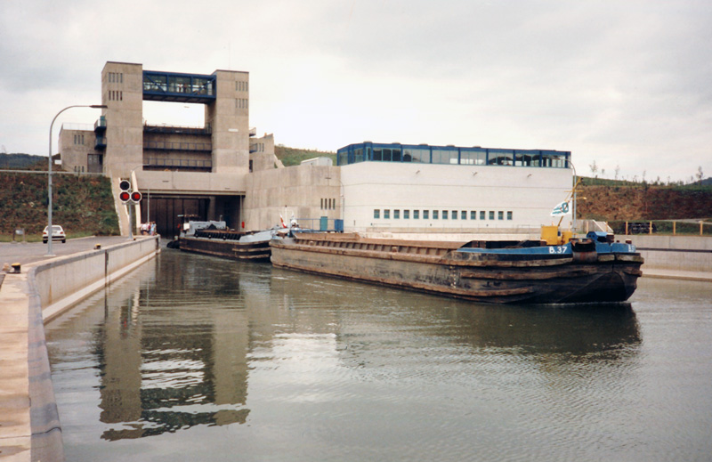 Main-Donau-Kanal - Schleuse Berching