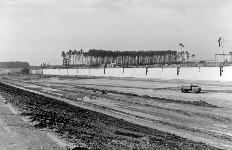 Main-Donau-Kanal - Schleuse Erlangen - Haltung