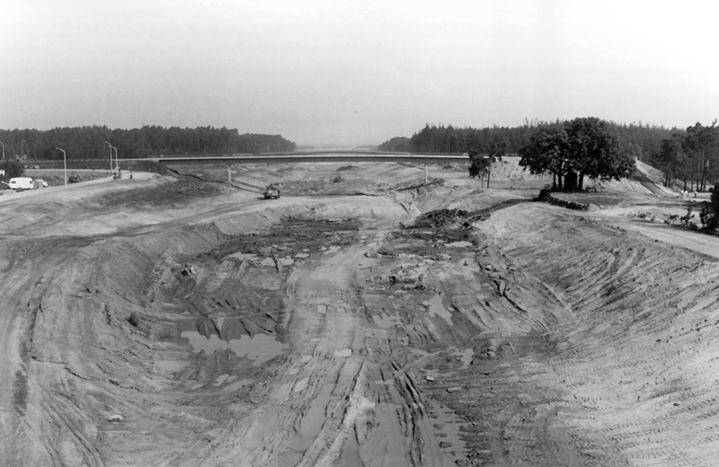 Main-Donau-Kanal - Schleuse Erlangen - Haltung