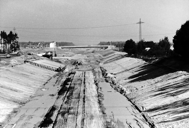 Main-Donau-Kanal - Schleuse Erlangen - Haltung