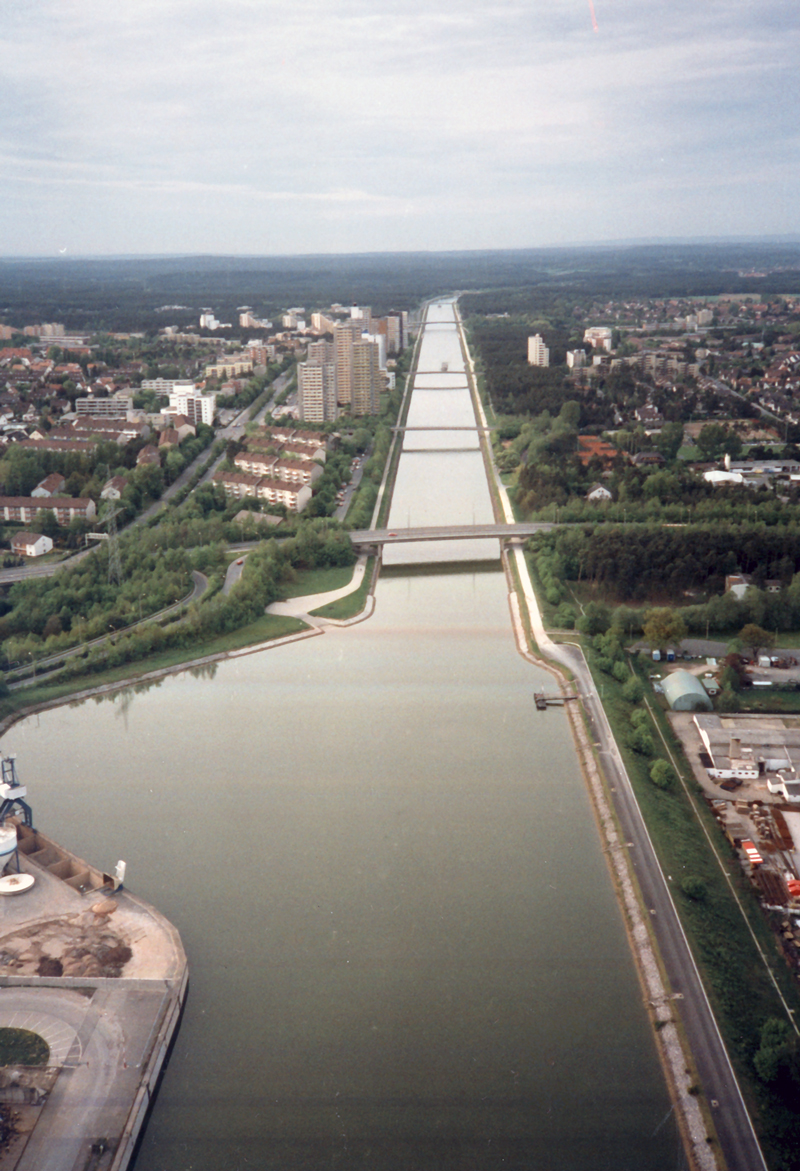 Main-Donau-Kanal - Schleuse Erlangen - Haltung