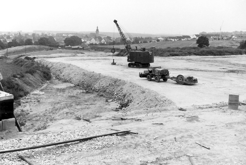 Main-Donau-Kanal - Schleuse Erlangen - Haltung