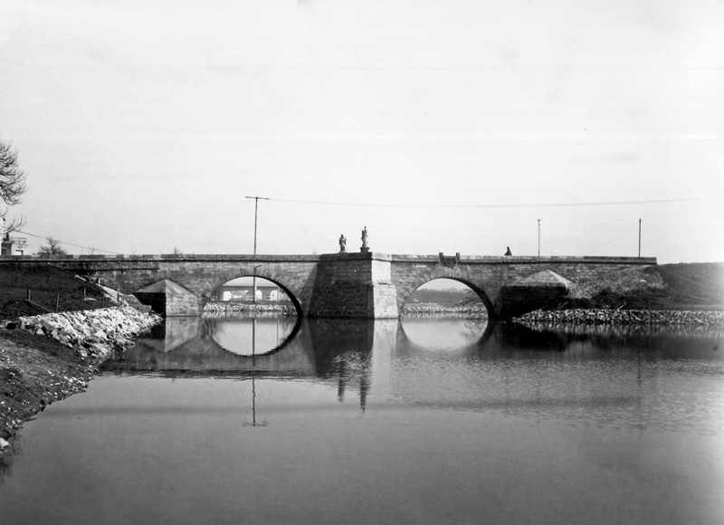 Schleuse Forchheim - Alte Regnitzbrücke