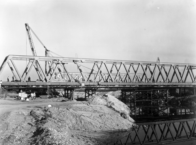 Schleuse Forchheim - Eisenbahnbrücke