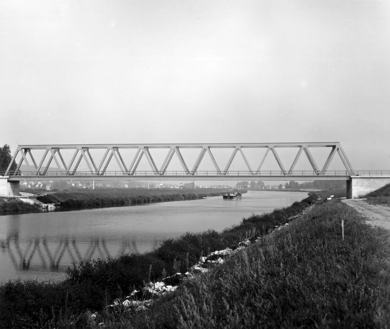 Schleuse Forchheim - Eisenbahnbrücke