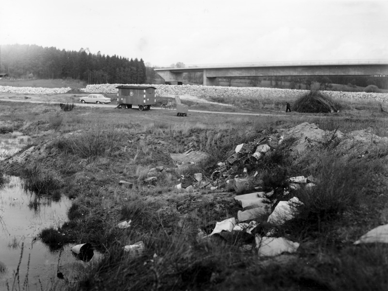 Main-Donau-Kanal - Schleuse Hausen - Haltung