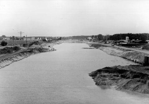 Main-Donau-Kanal - Schleuse Hausen - Haltung