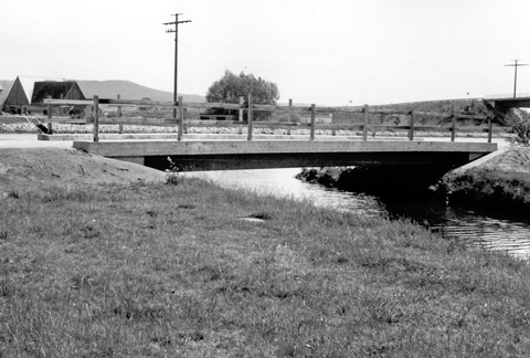 Main-Donau-Kanal - Schleuse Hausen - Haltung